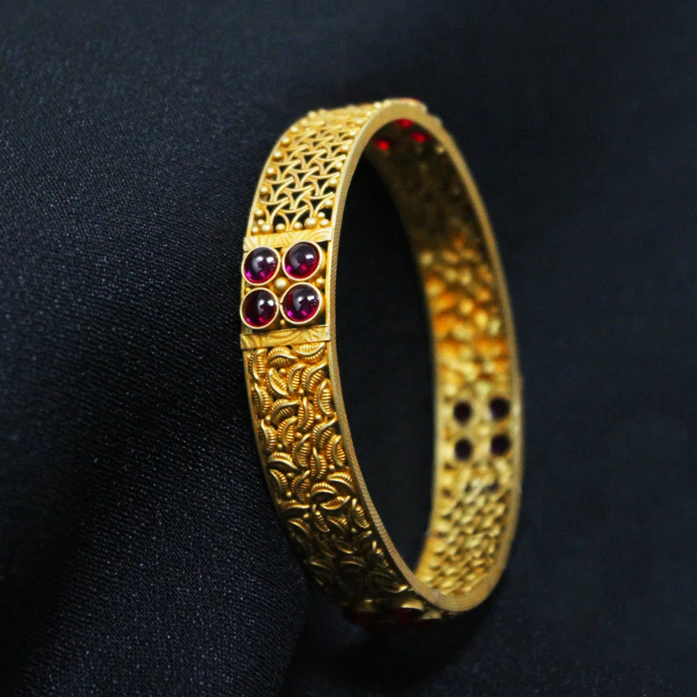 Chettinad 2025 gold bangles