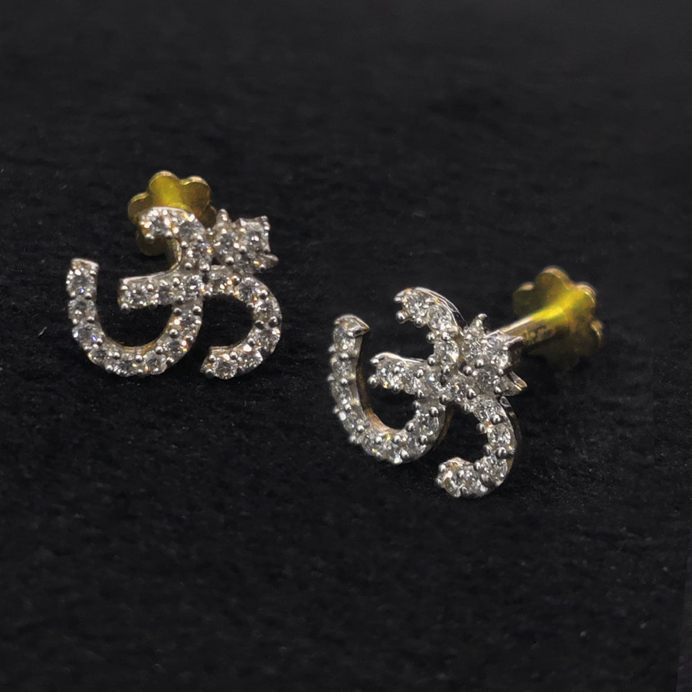 Om Diamond Second Stud