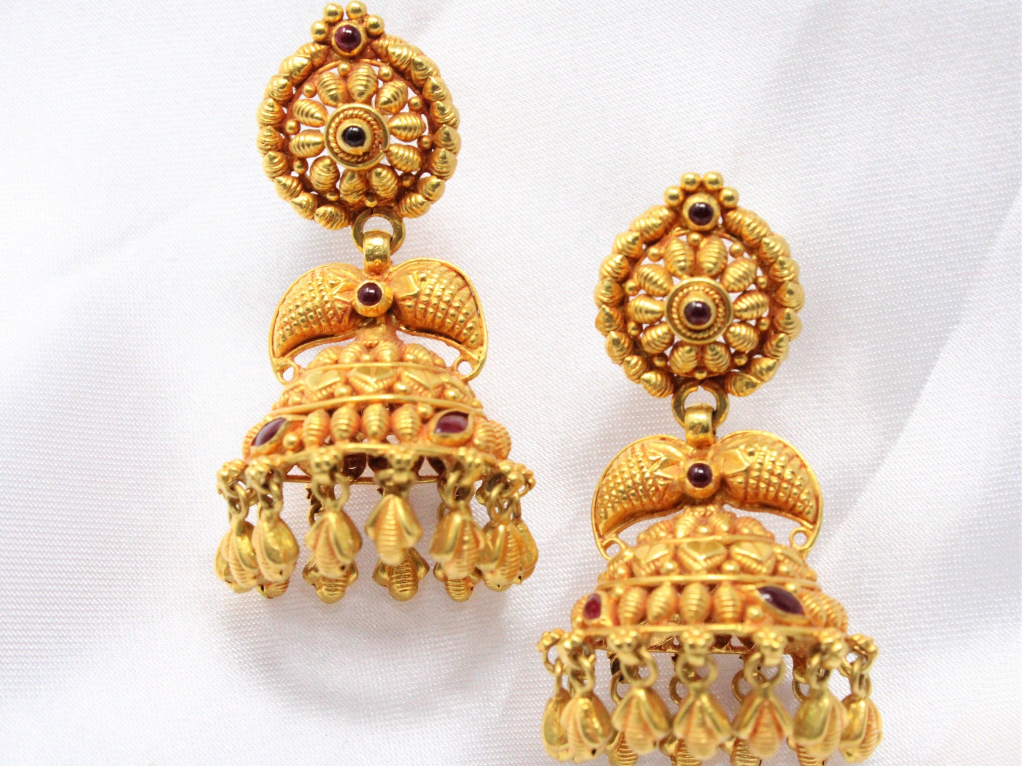Hanging Jumka