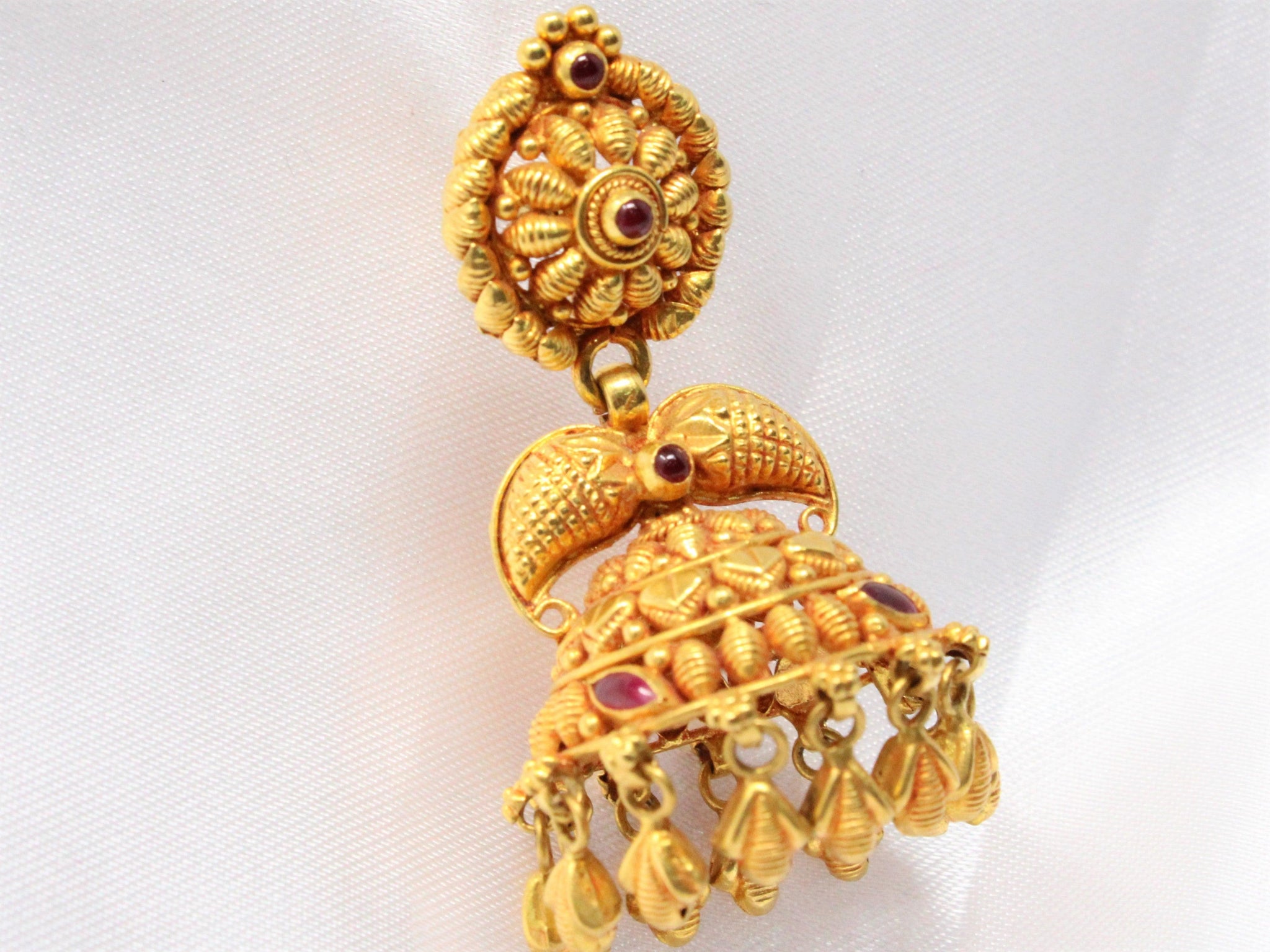 Hanging Jumka