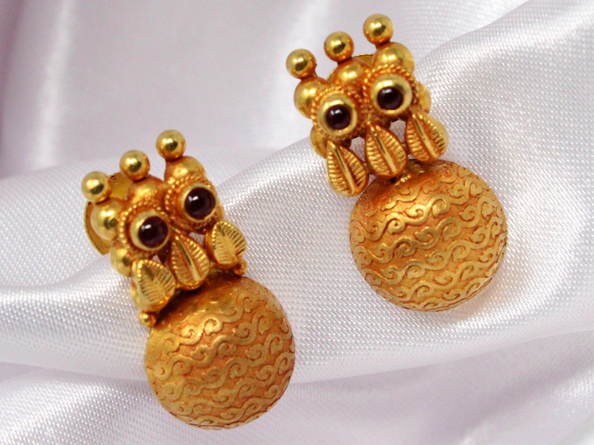 Eye Shape Jumka