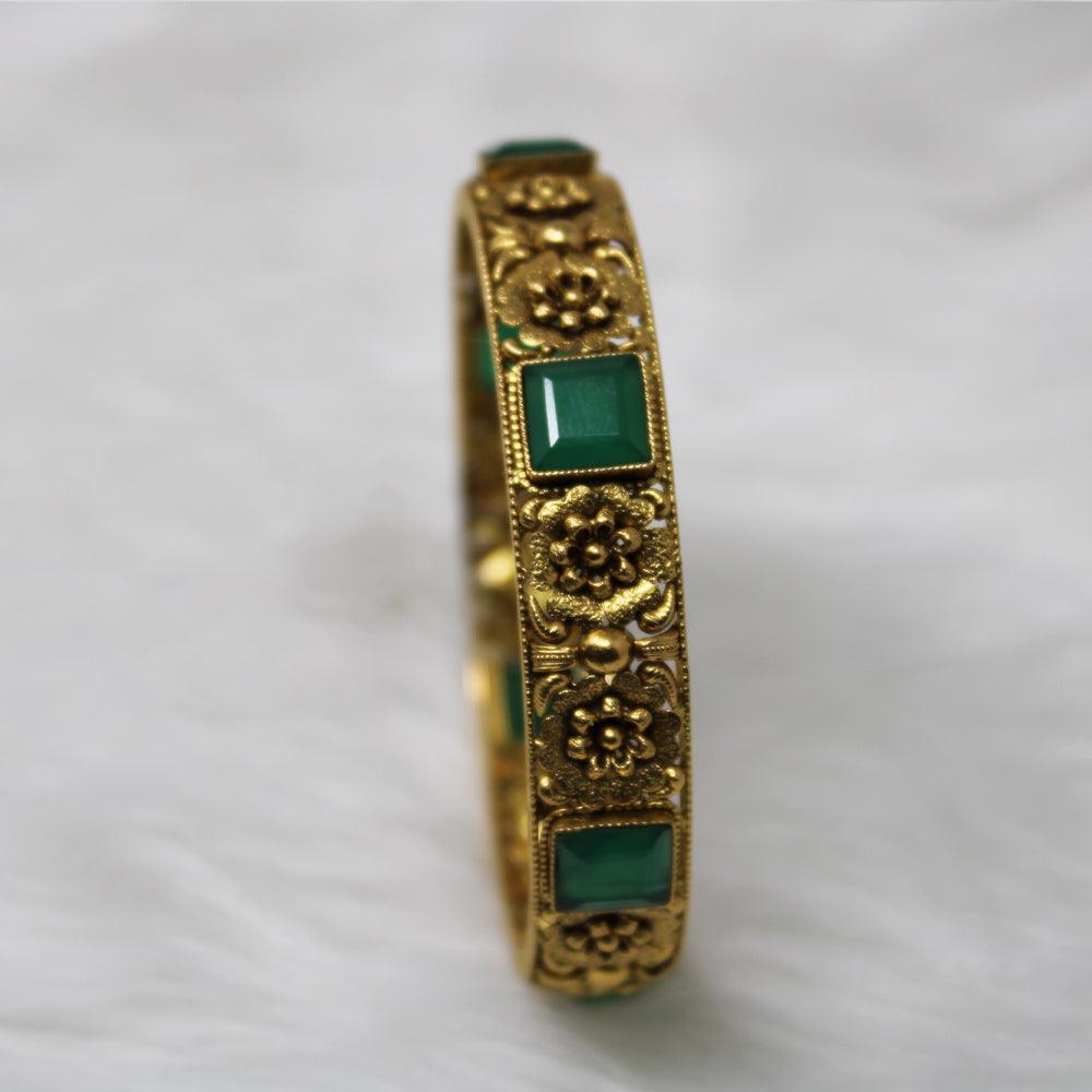 Green Stone Flower Bangle