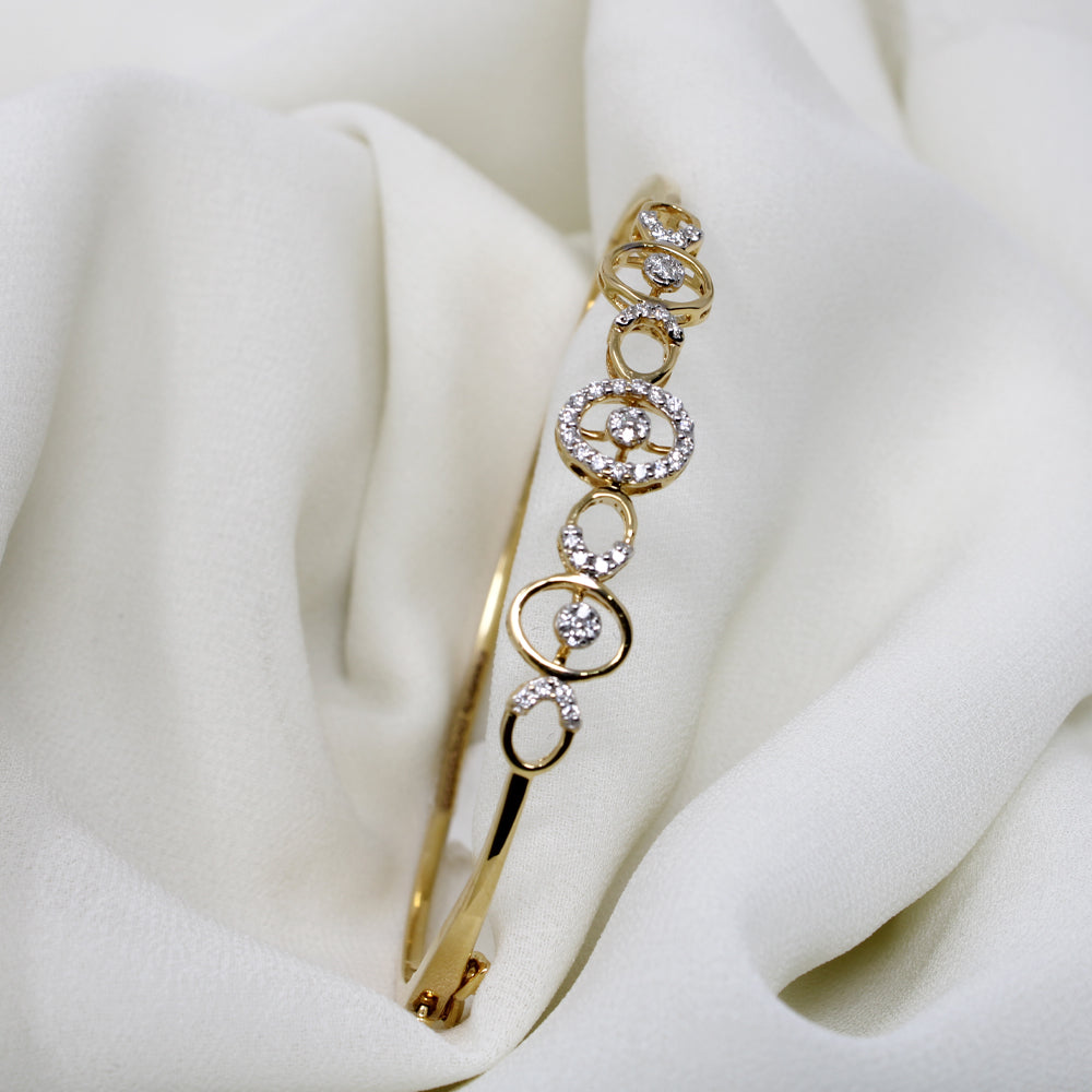 Circle Diamond Bangle