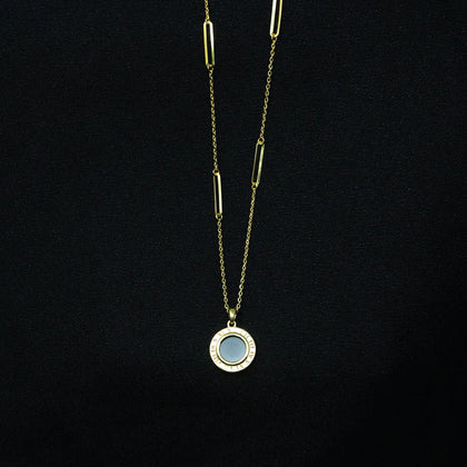 Round Shape Pendant Necklace