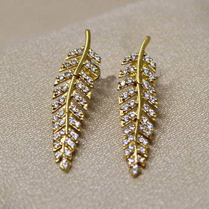 Leafy Shape Stone Earring