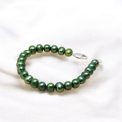 Green Colour  Round  Pearl Bracelet