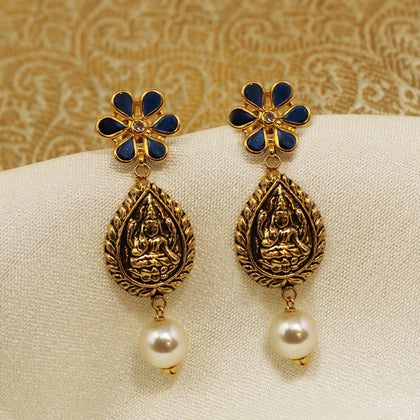 Pearl Hanging Earring