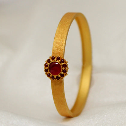 Red Stone Flower Bangle