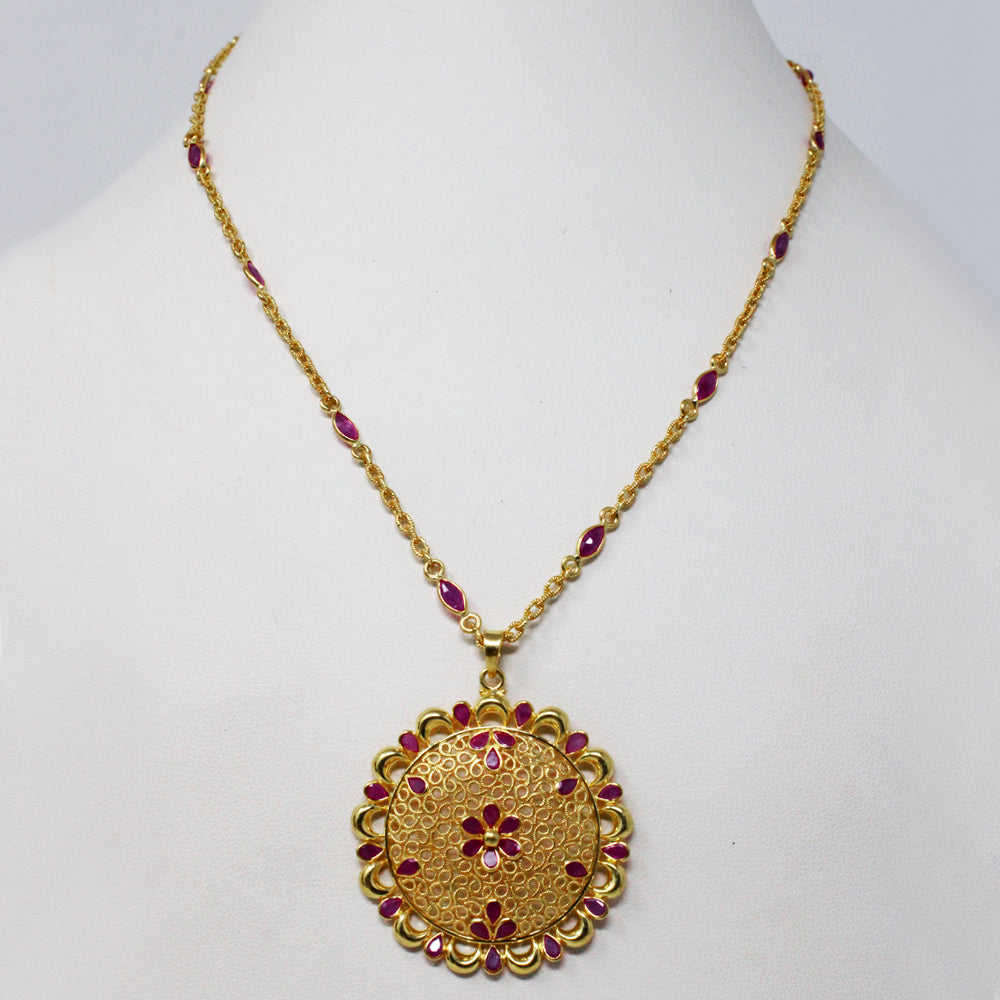 Red Stone Chain With Pendant