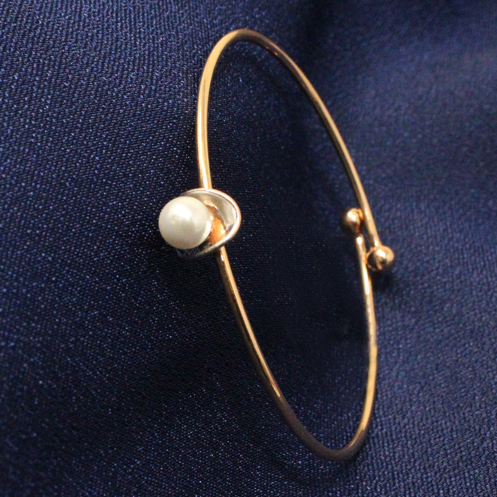 Buy Pearl embedded Bagle in Kerala, India | Chungath Jewellery Online ...