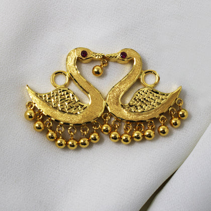 Swans Pendant (Arayannam)