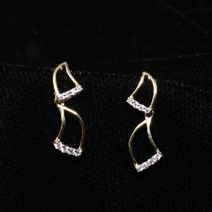 Petal Diamond Earring