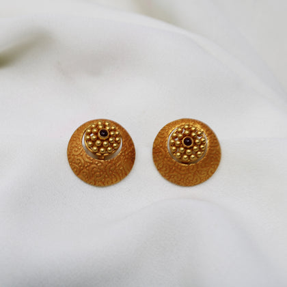 Circle Earring with Stone