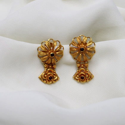 Flower Shape Hanging Earring