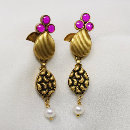 Pearl Drop Earring