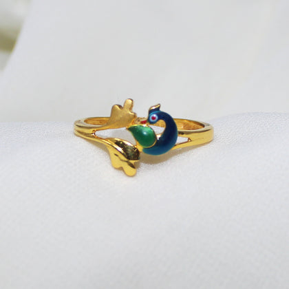 Peacock Finger Ring